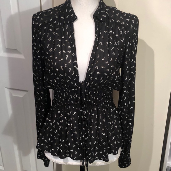 Free People Tops - Free People low cut blouse